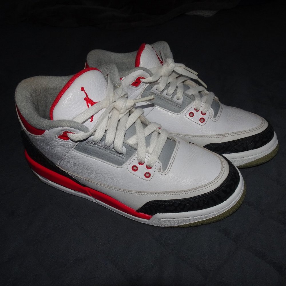 Air Jordan 3 Retro GS 'Fire Red' 2013